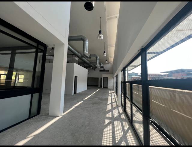 373M² OFFICE TO LET IN MELROSE ARCH